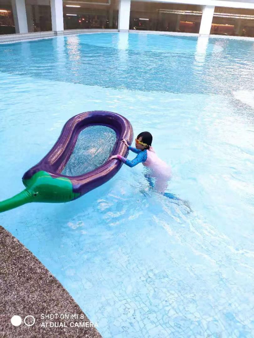 Comfort Water Lounge Inflatable Pool Float with Pump Reusable Pool Hammock Mesh Pool Floats Suitable for Adults and Kids Ideal for Summer Swimming Pool Beach Lake Sports Equipment Sports Games Water