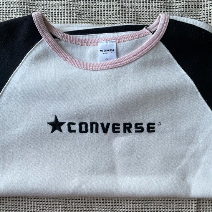 converse sweatshirt