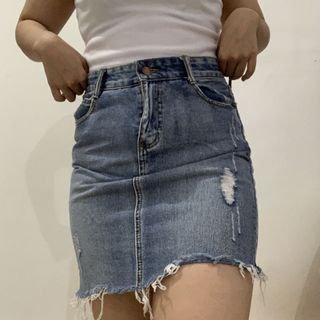 (Category: ) located in . Submitted by prelovedbycf_ (Listing ID 1079874002, Image 1). Description: .