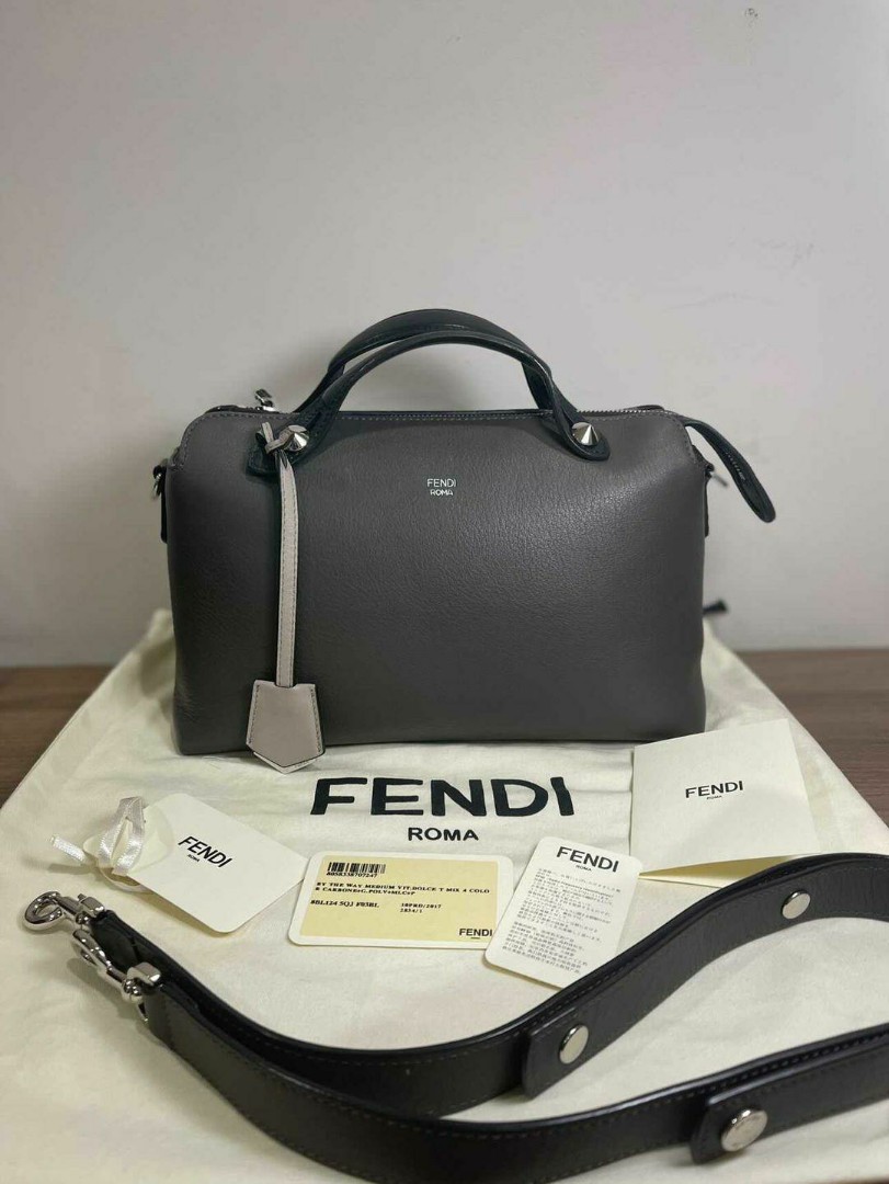 Fendi by the way carbone store