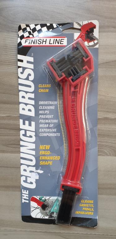 Finish line grunge brush 2025