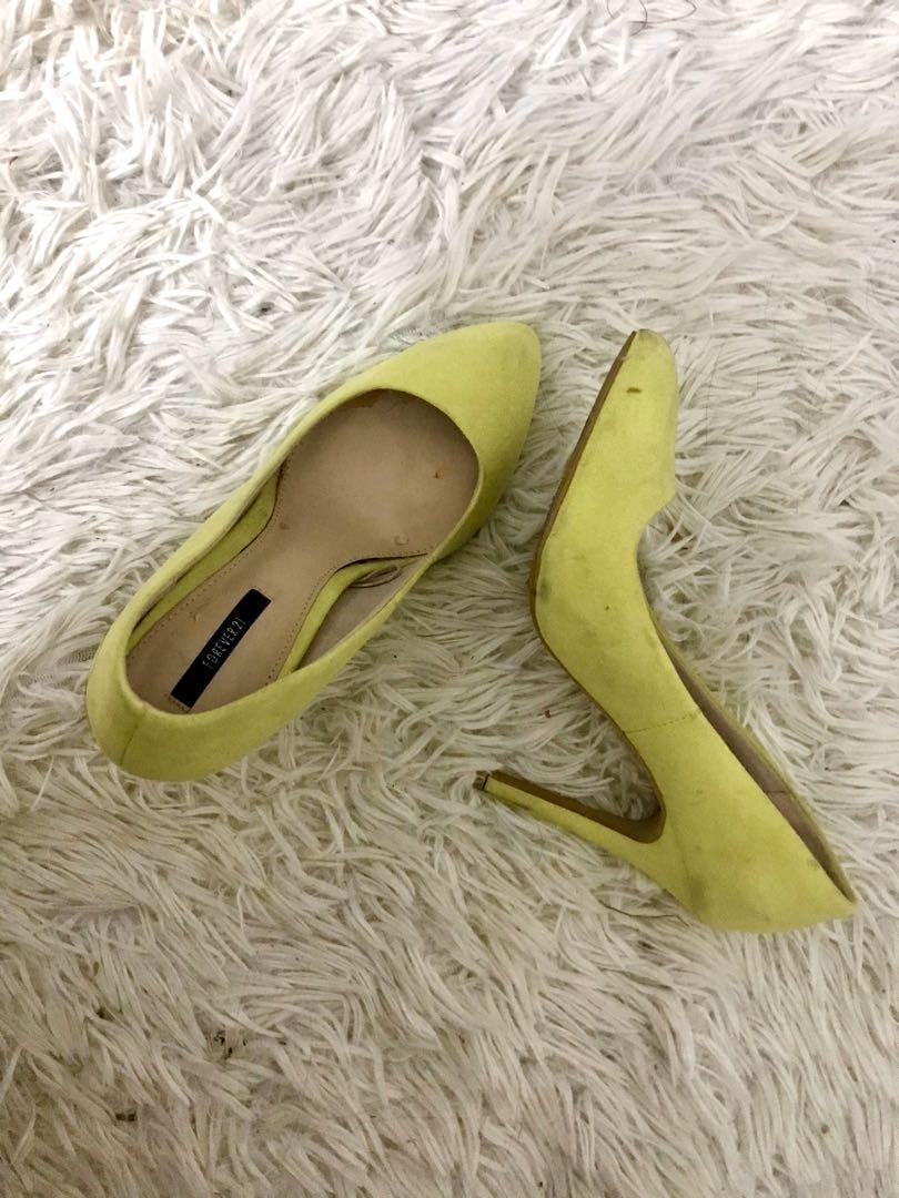 FOREVER 21 HEELS 37 Zara h m mango Duck