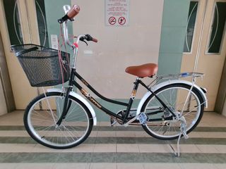 (Category: ) located in . Submitted by yiwei932 (Listing ID 1102771894, Image 1). Description: .