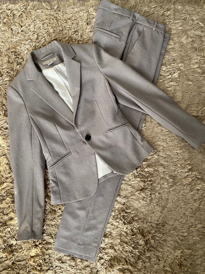 H and sales m suits womens