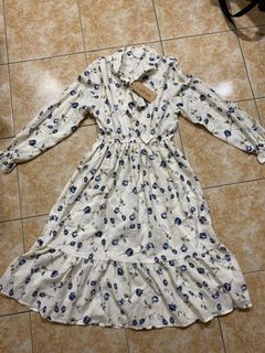 (Category: ) located in . Submitted by emimipreloved (Listing ID 1102733473, Image 1). Description: .