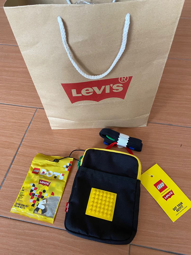Levi's lego sling bag online