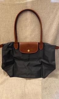 （分類：）位於 。 由 ashleyjk 提交（商品編號 1102809837，圖片 1）。簡介： 。