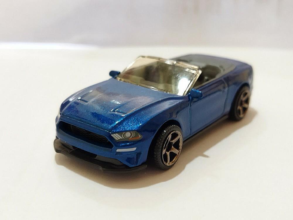Matchbox ford mustang convertible cheap