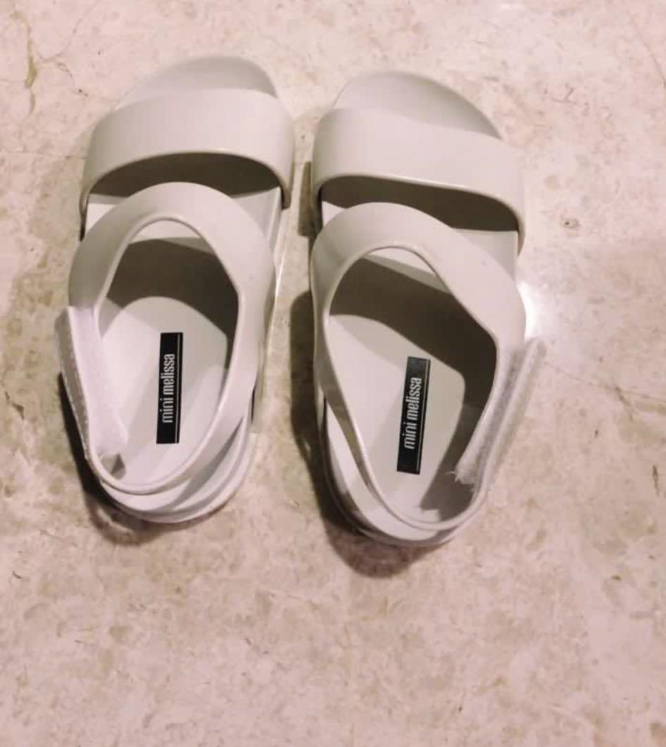 Melissa best sale white sandals