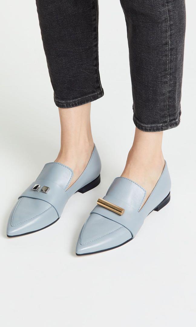Stuart weitzman best sale vega loafers