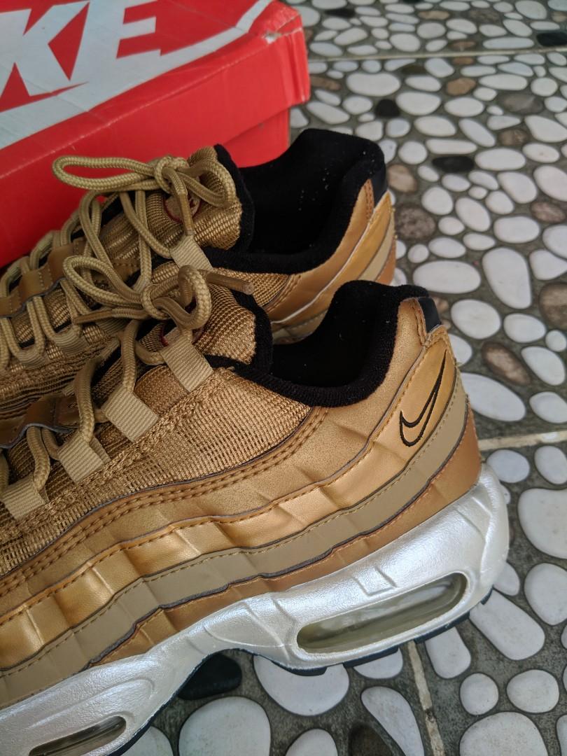air max 95 metallic gold