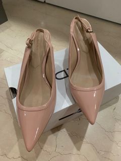 (Category: ) located in . Submitted by joyful.jingyi (Listing ID 1102855589, Image 1). Description: .