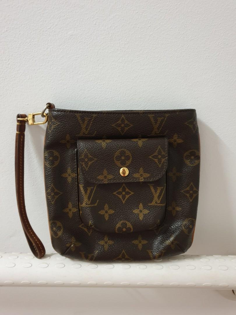 Louis Vuitton Partition Wristlet, Luxury, Bags & Wallets on Carousell