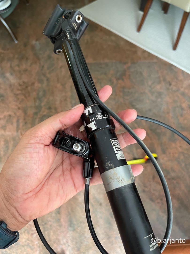 RockShox Reverb external dropper