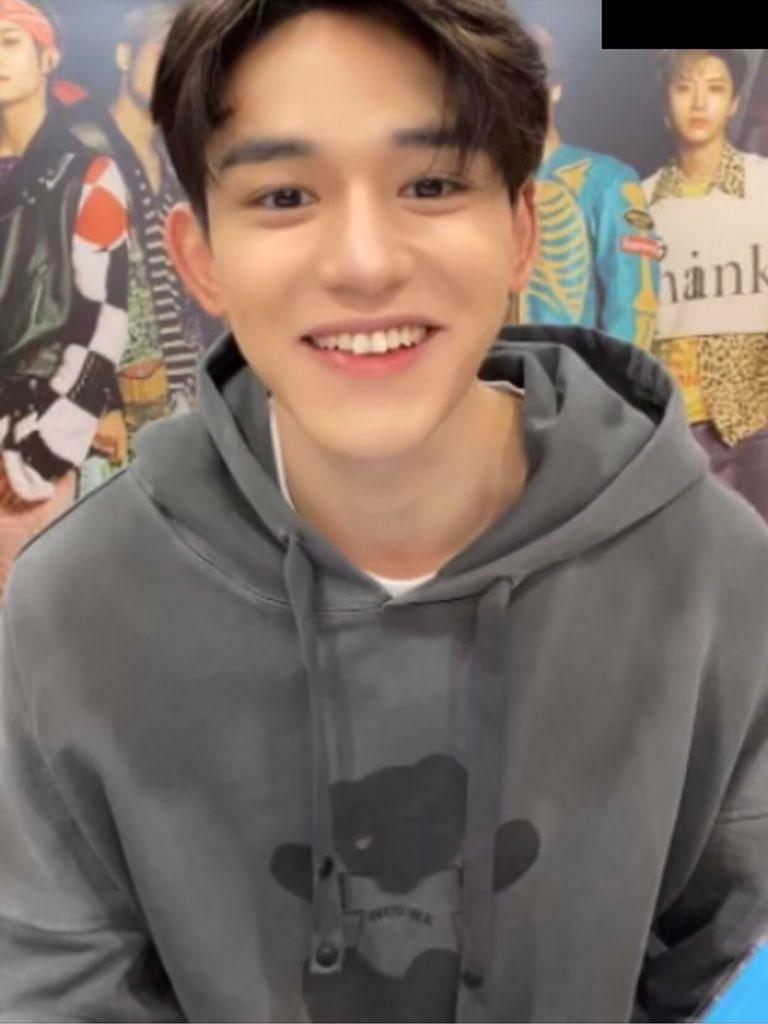 Hoodie lucas methanogenic nct