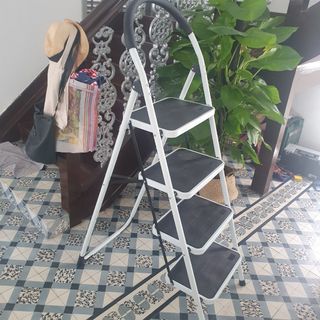 (Category: ) located in . Submitted by julien1409 (Listing ID 1102736555, Image 1). Description: .