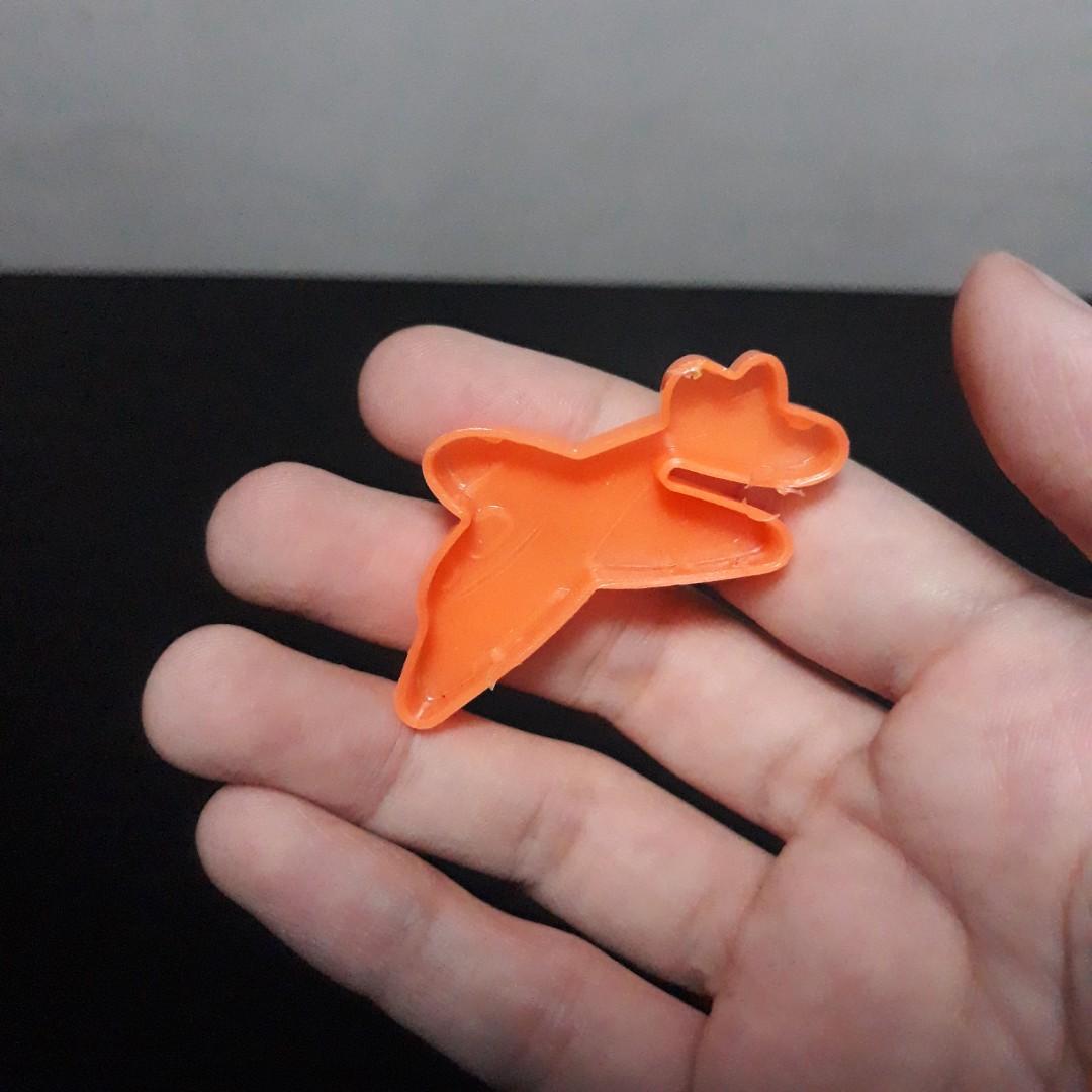 Small airplane clay molder (Category: Kids Toys) located in Las Pinas. Submitted by makamart (Listing ID 1102766062, Image 2). Description: - barely used.