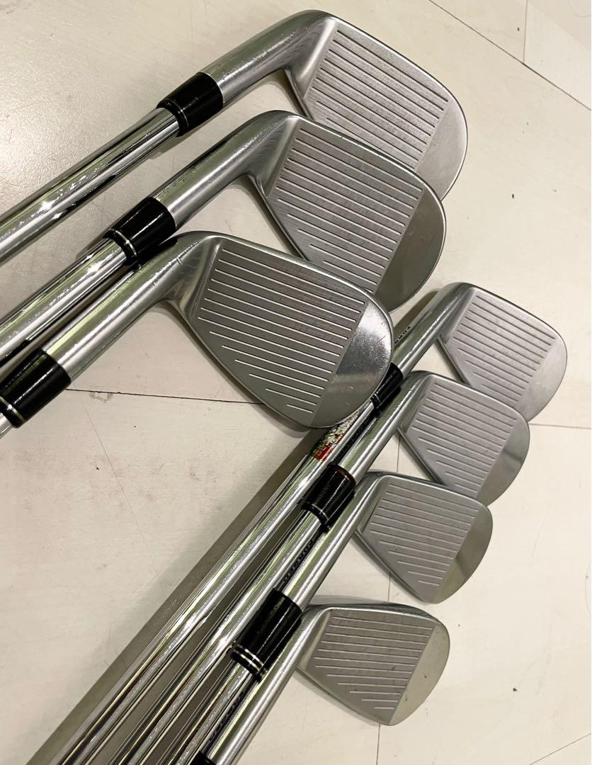 Srixon Golf Club Set (Full Z565 Irons Set), Sports Equipment, Sports