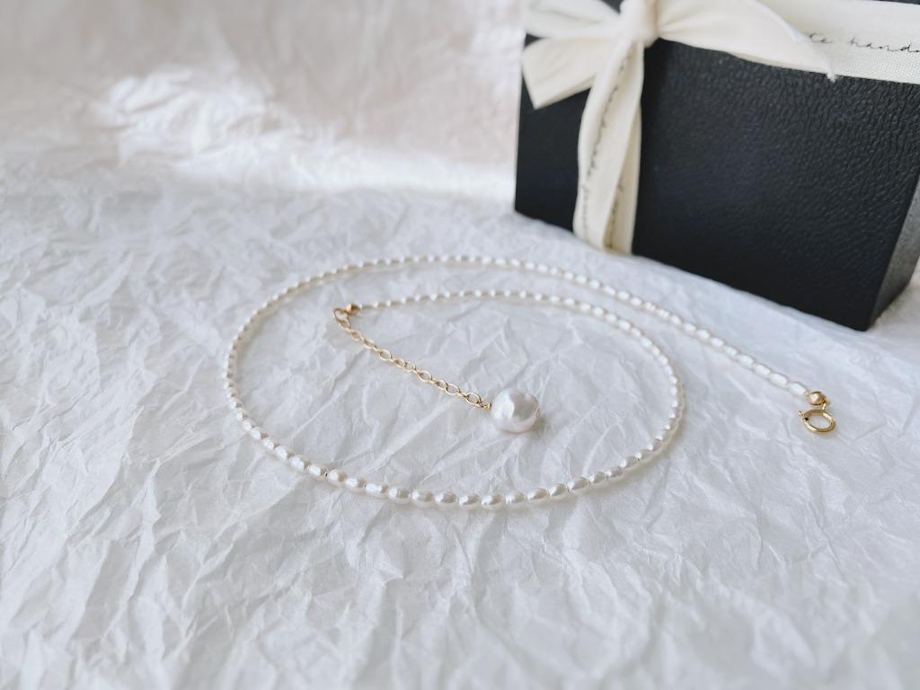 Adjustable best sale pearl choker