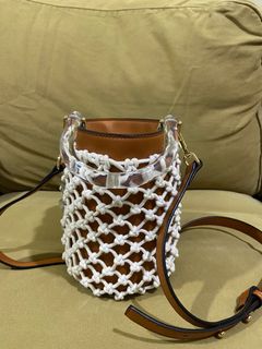 (Category: ) located in . Submitted by jy0512 (Listing ID 1102848749, Image 1). Description: .