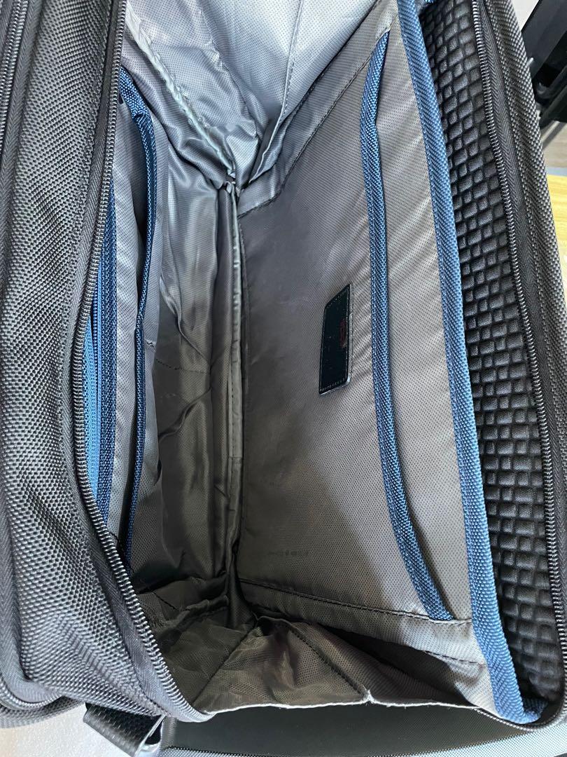 Tumi 26120D2 sling bag Computers Tech Parts Accessories Laptop Bags Sleeves on Carousell