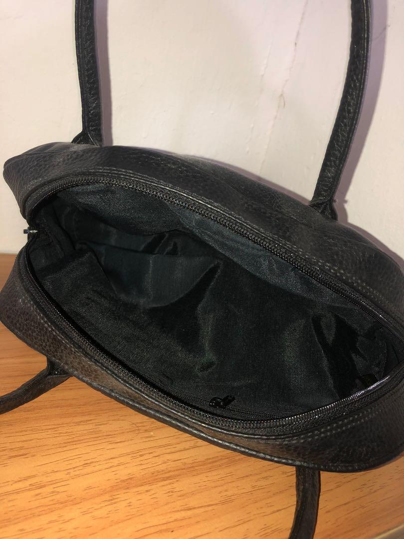 Unbranded Japanese Leather Bag (Category: Shoulder Bags) located in San Mateo. Submitted by friedrice19 (Listing ID 1102764071, Image 2). Description: Item: Unbranded Japanese Leather Bag Condition: Unused, very well kept and maintained RFS: Too many bags, need to let them go Dimensions: Can fit a Large size wallet, 600mL bottle/Hydroflasks, Ipad, kikay kit for reference Mode of Payment: GCash, BPI .