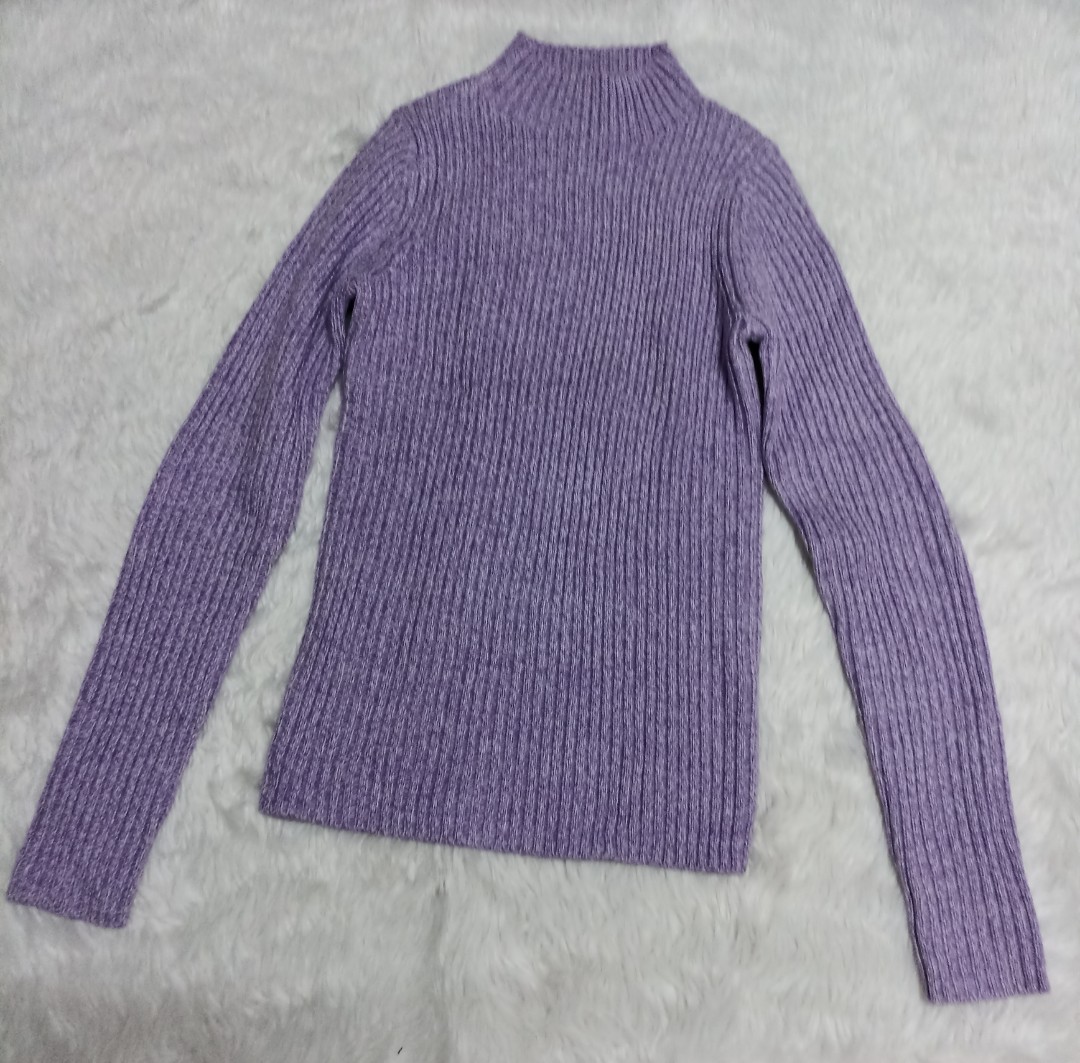 uniqlo purple sweater