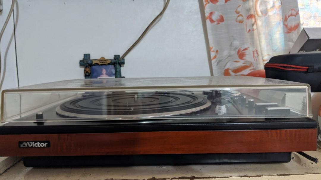 Victor JL-F30 Fully Automatic Turntable