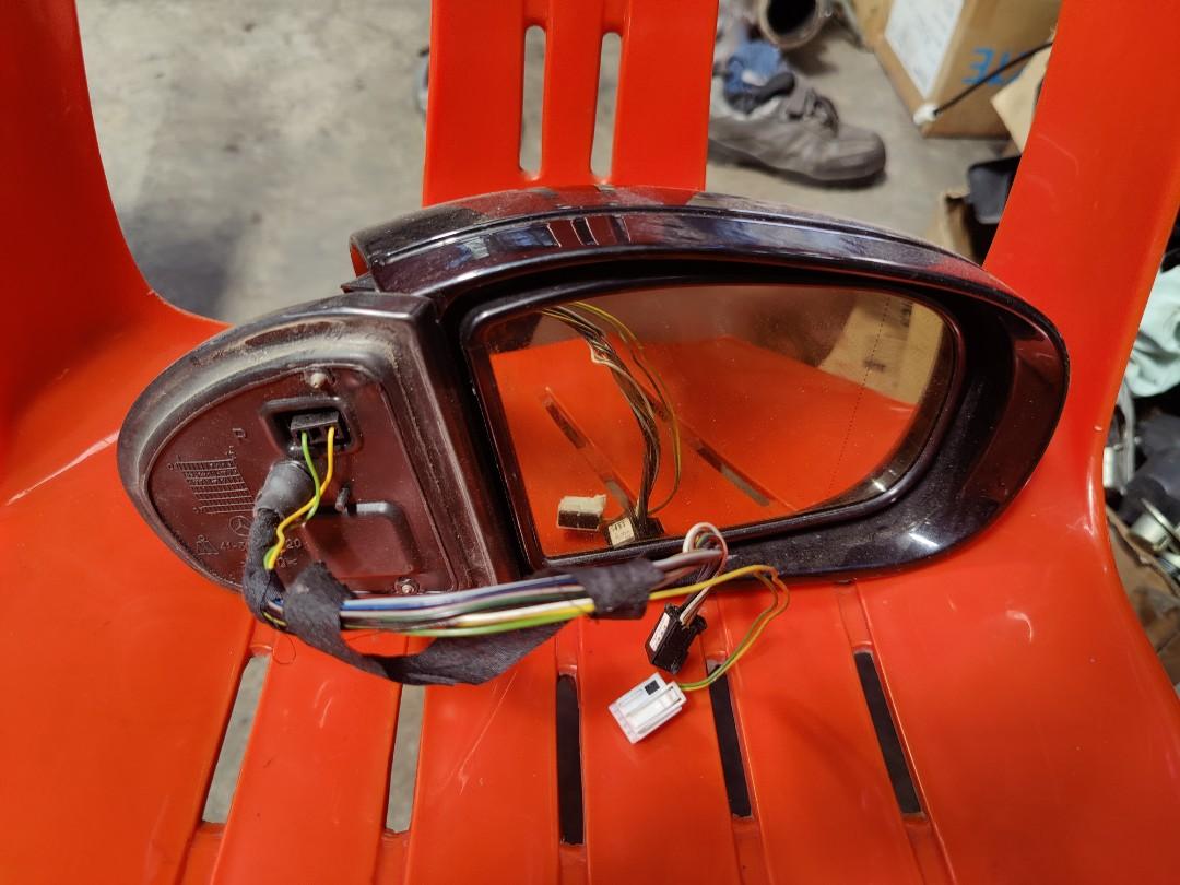 W203 store side mirror