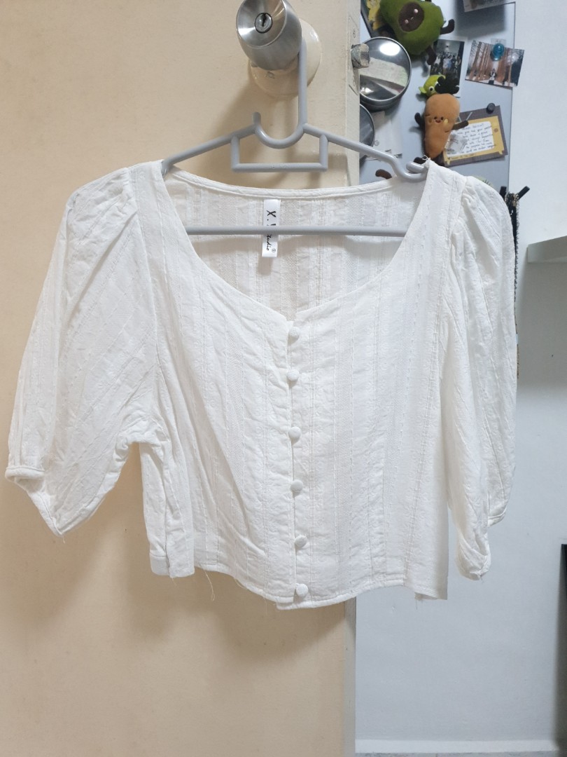 White Women Opaque Casual Buttoned Top