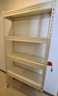 (Category: ) located in . Submitted by declutteringmybelonging (Listing ID 1102957952, Image 1). Description: .