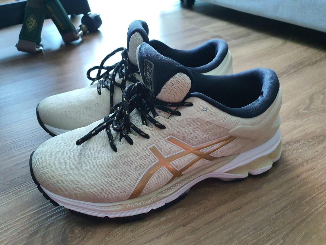 Asics Gel Kayano 26 Size US 6
