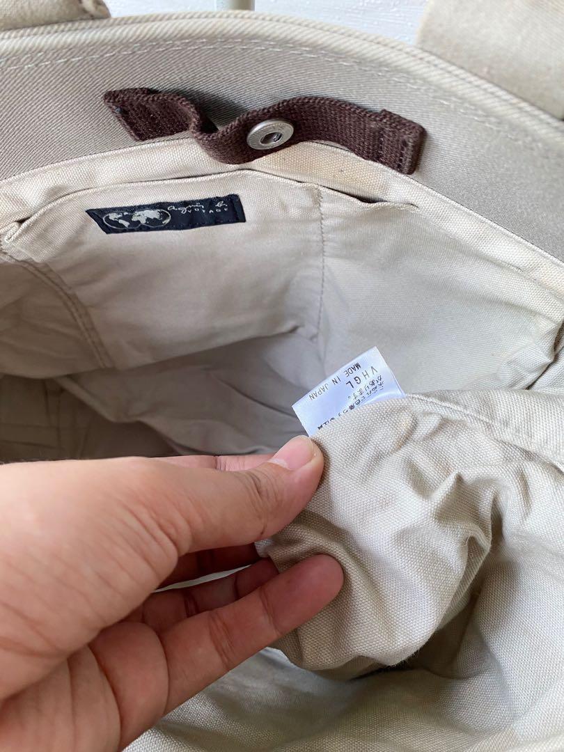 Authentic AGNES B Voyage Canvas Tote Bag (Category: Luxury Bags & Wallets) located in Malolos. Submitted by theroyalrunwayph (Listing ID 1102917891, Image 3). Description: 👜 Authentic AGNES B Voyage Canvas Tote Bag 👜 Php 350 Brand new price at around 5k. Nice and roomy inside. Please see pics for flaws and signs of usage. Condition: 8/10.