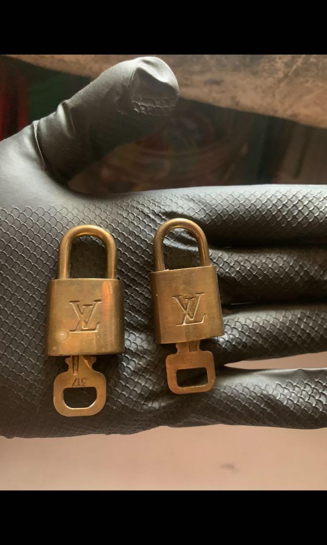 💥AUTHENTIC LOUIS VUITTON PAD LOCK, Luxury, Accessories on Carousell