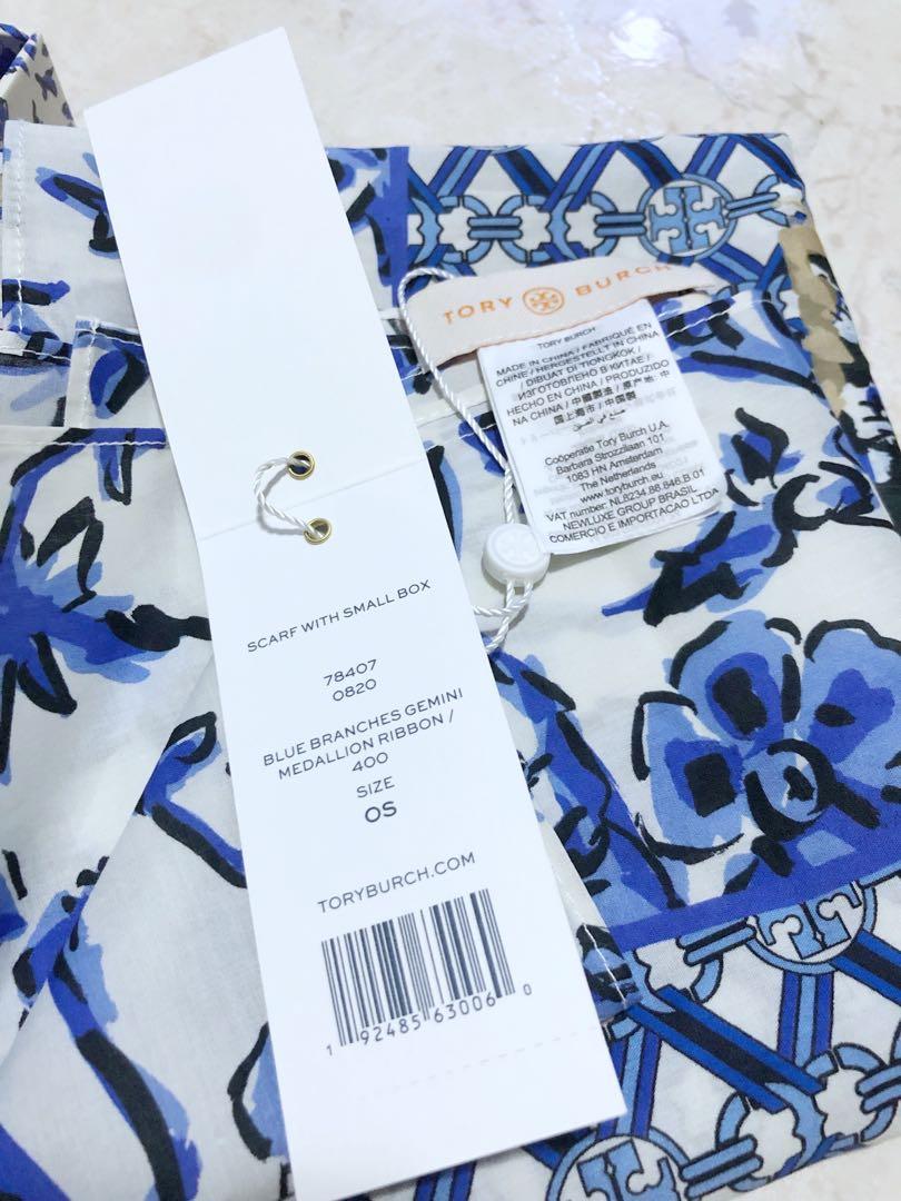 Authentic Tory Burch Blue Gemini Medallion Scarf, Women's Fashion, Watches  & Accessories, Scarves on Carousell