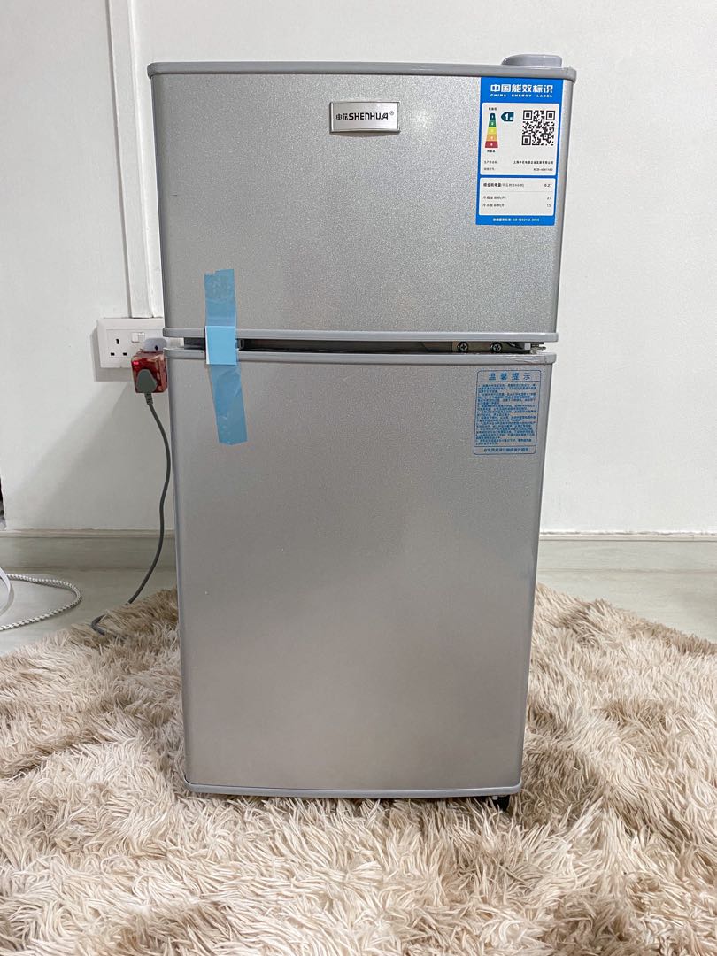 Brand New 42l Two Door Mini Fridge Normal Refrigerator Freezer Nus Ntu Hall Stay Tv 0696