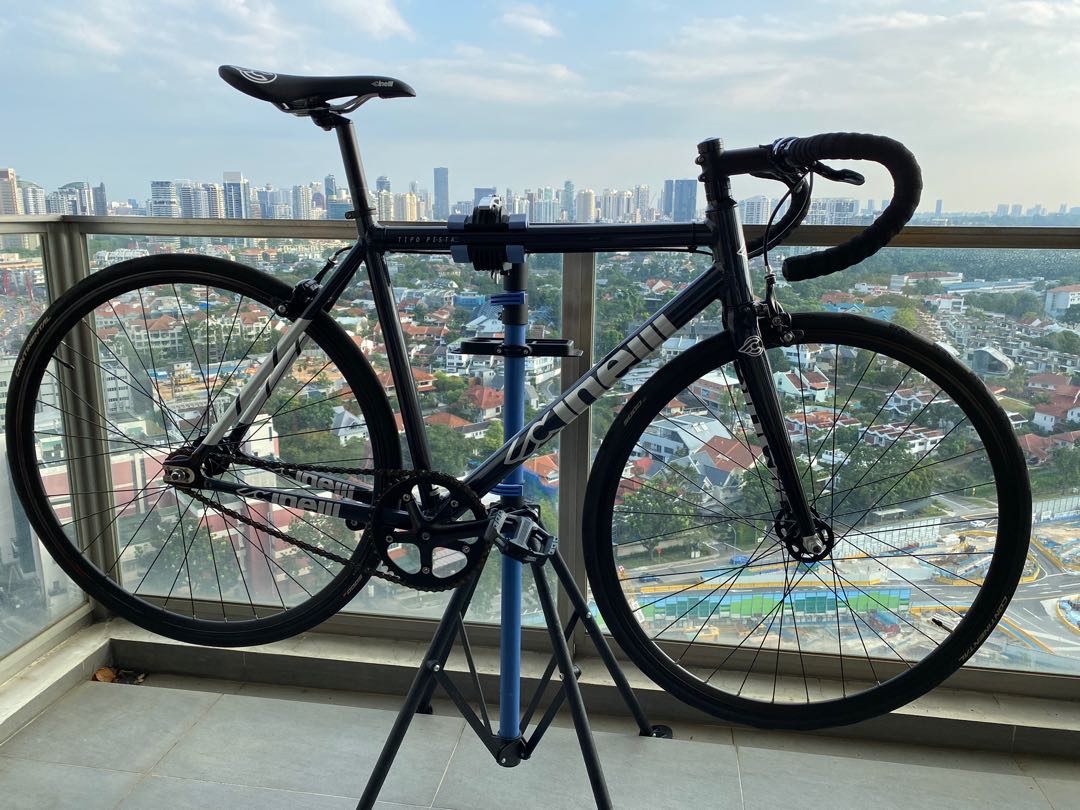 Cinelli Tipo Pista Singlespeed Fixie Bike Sports Equipment