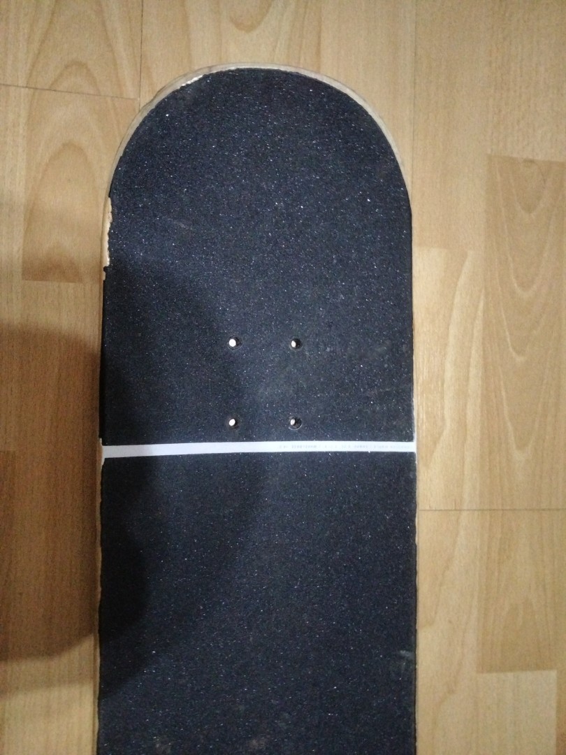 Decathlon skateboard deck, Sports Equipment, Other Sports Equipment and