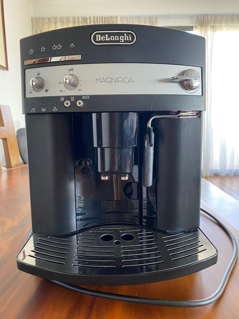 DeLonghi Magnifica Automatic Coffee Machine, TV & Home Appliances