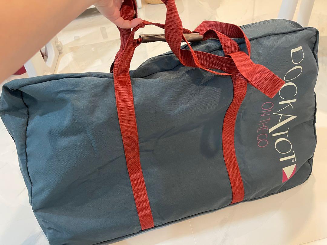 Dockatot shop travel bag
