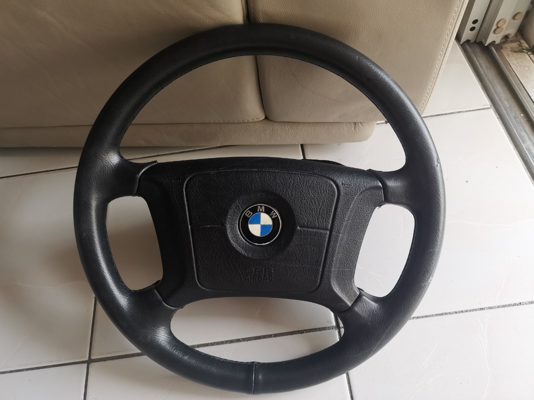 Bmw e34 steering wheel top