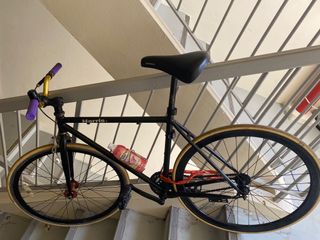 (Category: ) located in . Submitted by thrift_shopsg (Listing ID 1103006593, Image 1). Description: .