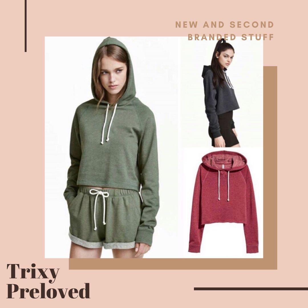 FREE ONGKIR Hoodie Crop H M hoodie second bekas preloved jaket wanita murah jaket branded hnm Fesyen Wanita Pakaian Wanita Baju Luaran di Carousell