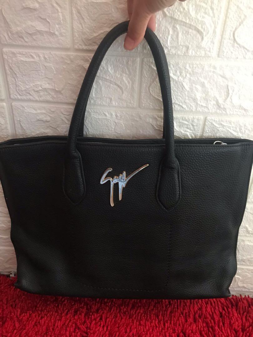 Giuseppe 2024 bag sale