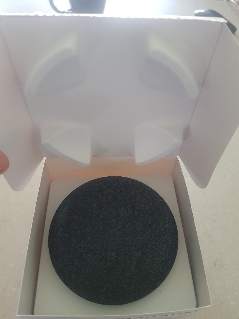 Google Assistant (Category: Everything Else) located in Singapore. Submitted by harwinkaur49 (Listing ID 1102969296, Image 3). Description: Open box to do testing, letting go as don't need it..