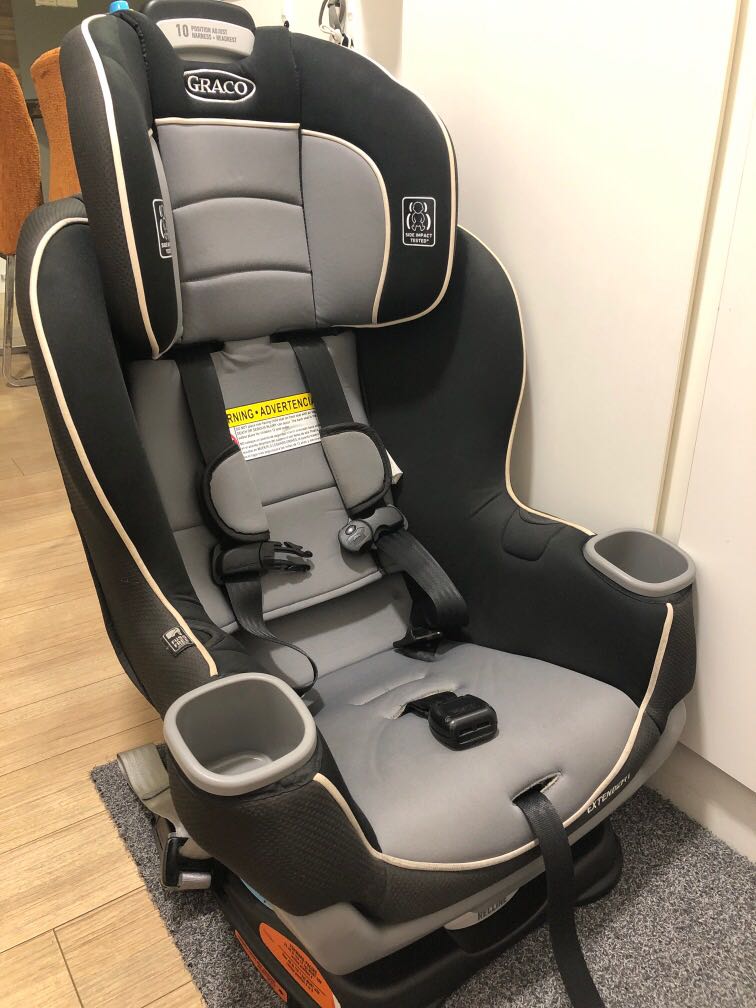 Graco car seat extend to fit 9.5 10 super good Babies Kids