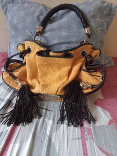 (Category: ) located in . Submitted by aarr123 (Listing ID 1102905603, Image 1). Description: .