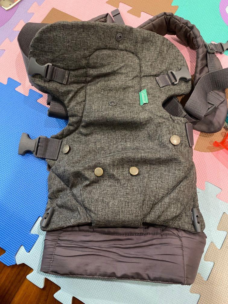 Infantino carrier (Category: Carriers & Slings) located in Quezon City. Submitted by kassielim (Listing ID 1102943676, Image 1). Description: Infantino used carrier Suitable for babies until toddler age (around 2 years old max) Sf c/o buyer .