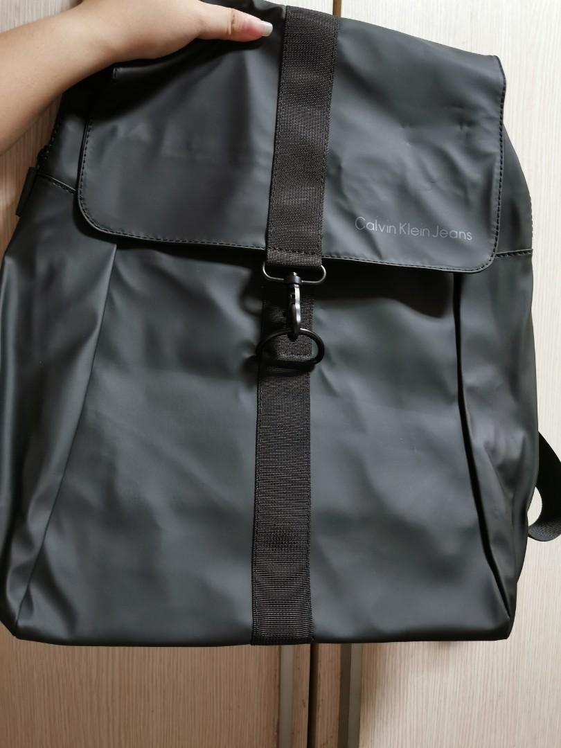 Streetwear laptop bag on sale