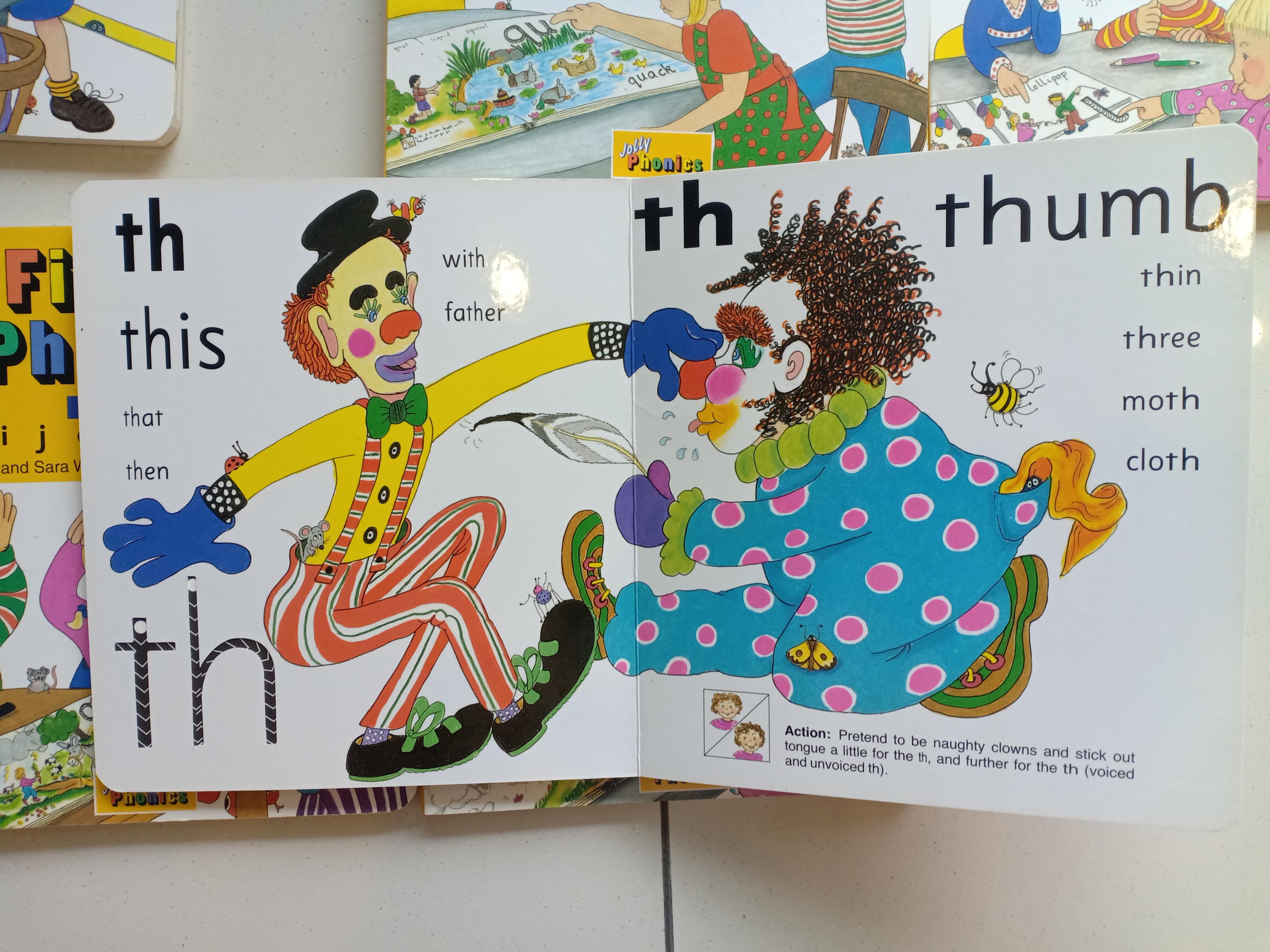 Jolly phonics finger books ( hardcover ), Hobbies & Toys, Books